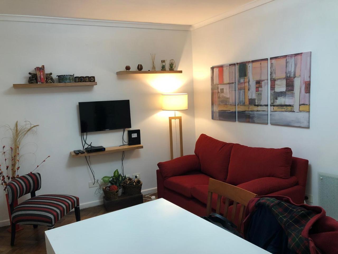 Small & Comfortable Apartment In Palermo ブエノスアイレス エクステリア 写真