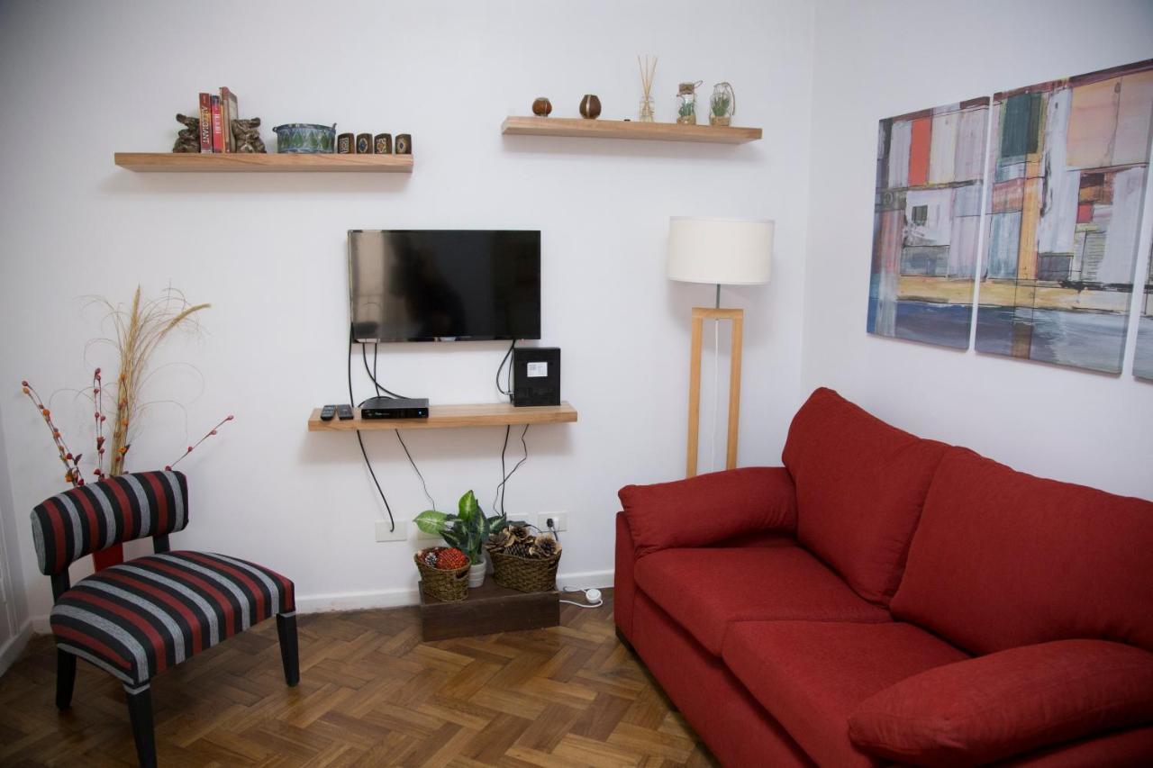 Small & Comfortable Apartment In Palermo ブエノスアイレス エクステリア 写真